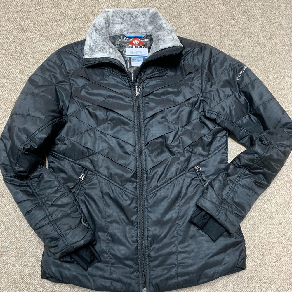 Beautiful Columbia jacket!!